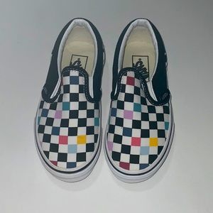 Never worn 11.5 kids Vans